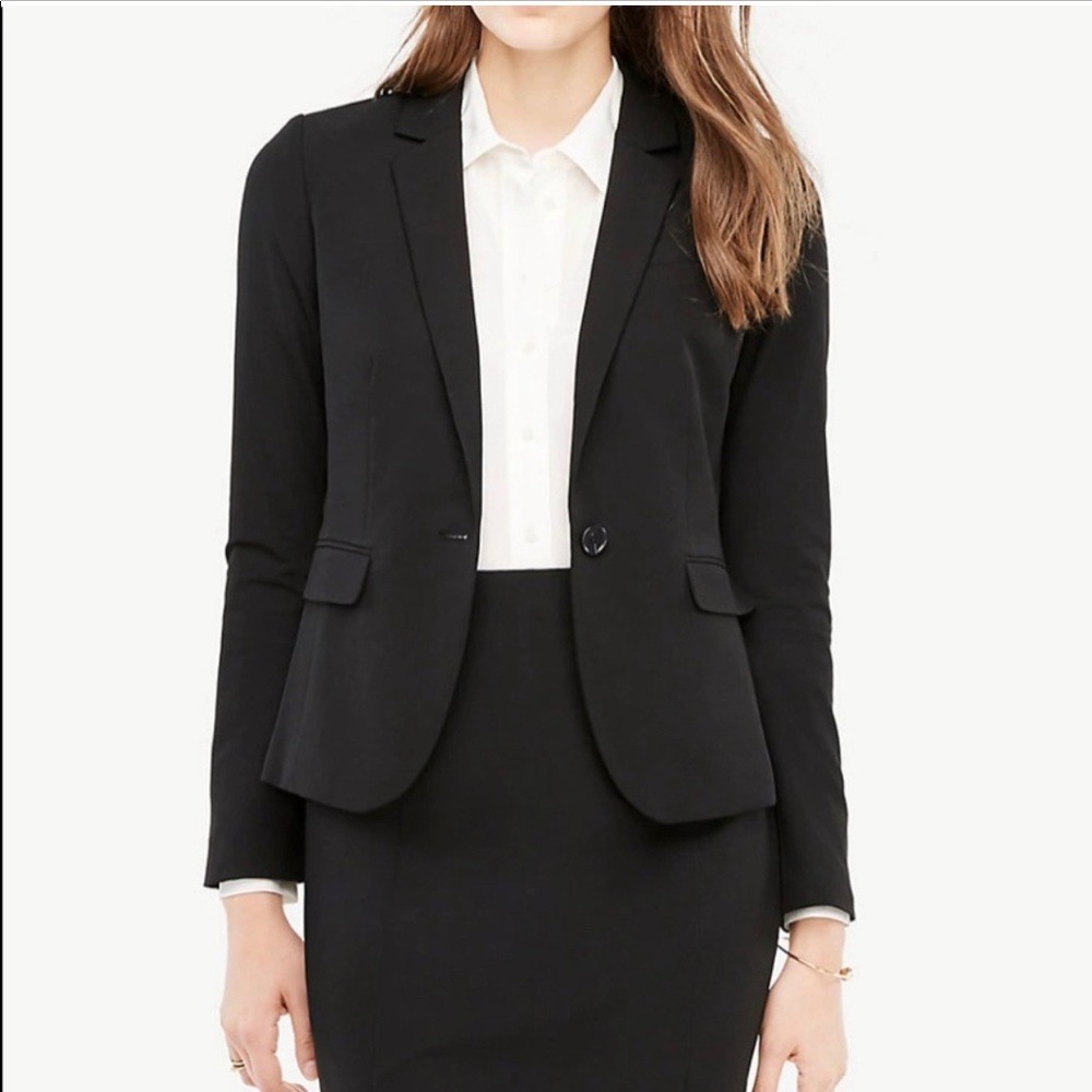 Ann Taylor black blazer